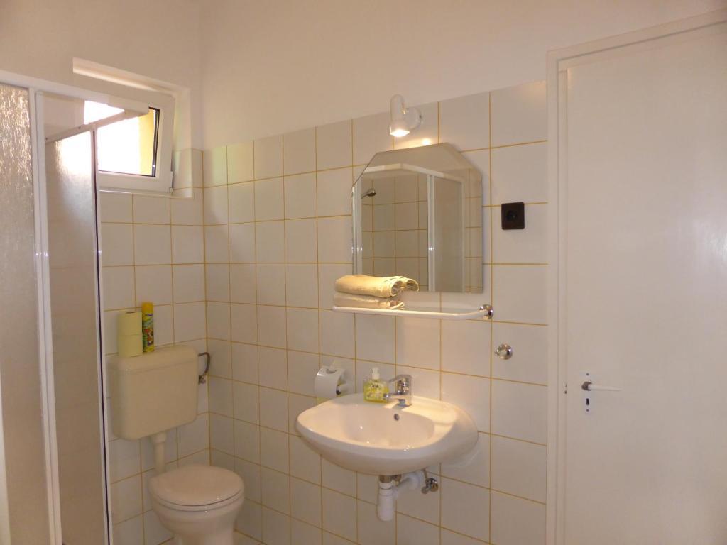 Napfeny Apartman Es Vendeghaz Egerszalók Rum bild